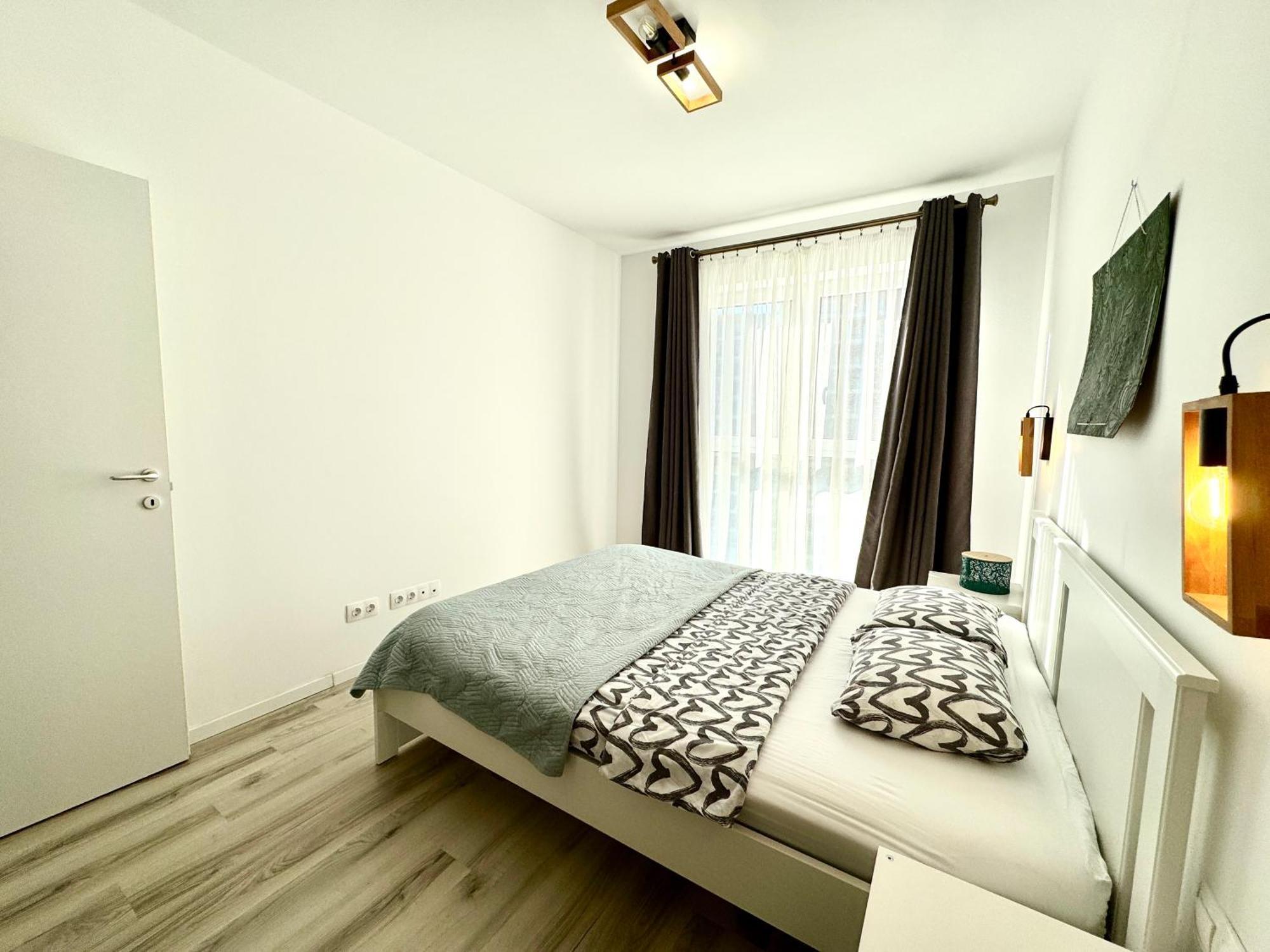 Luca'S Forest Apartment تيميشورا المظهر الخارجي الصورة