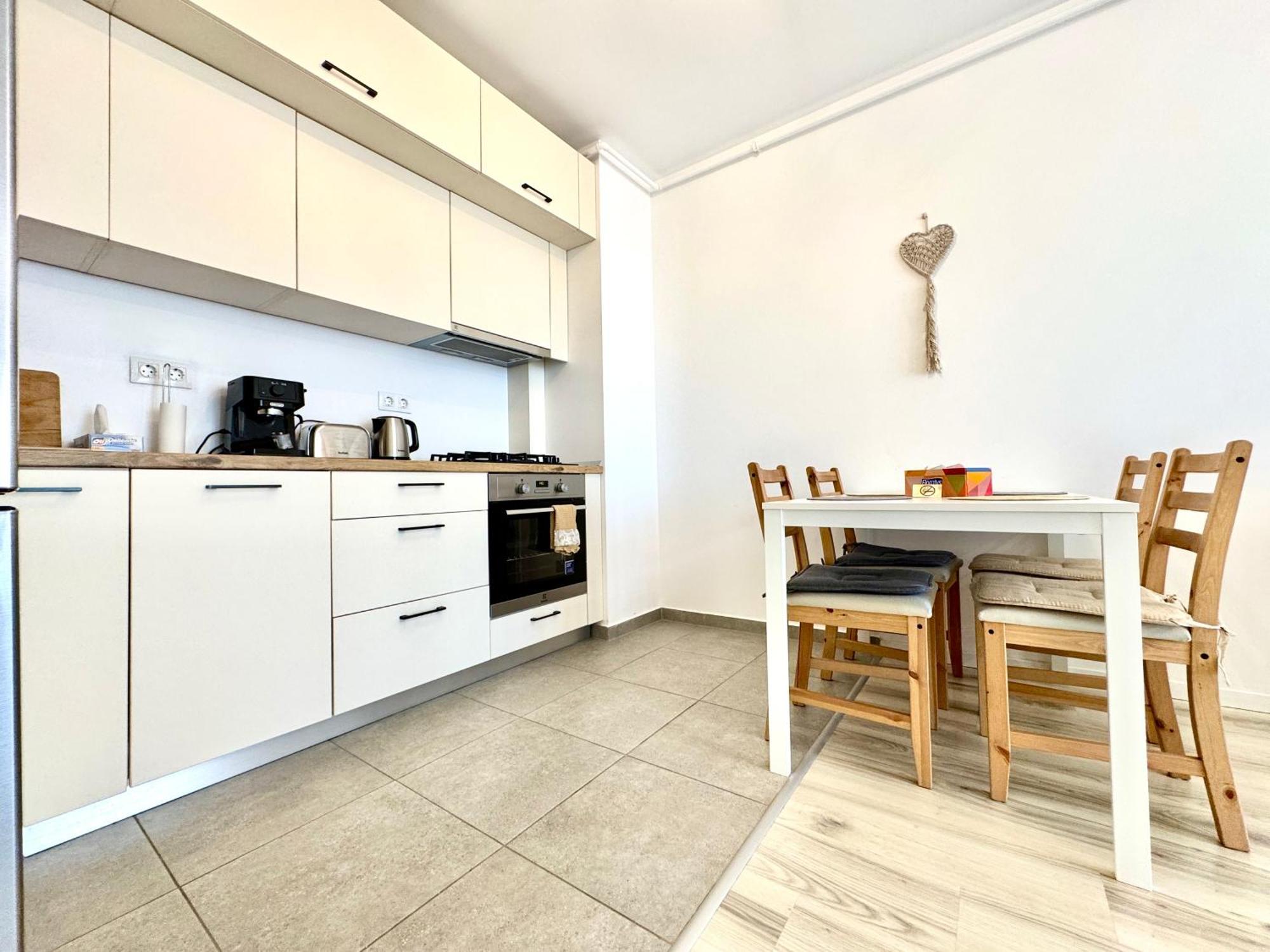 Luca'S Forest Apartment تيميشورا المظهر الخارجي الصورة